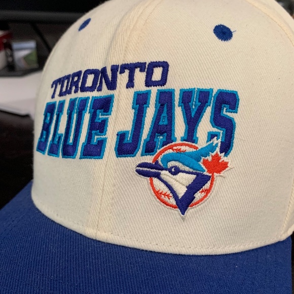 Nike Blue and Cream Toronto Blue Jays Hat - Picture 2 of 6